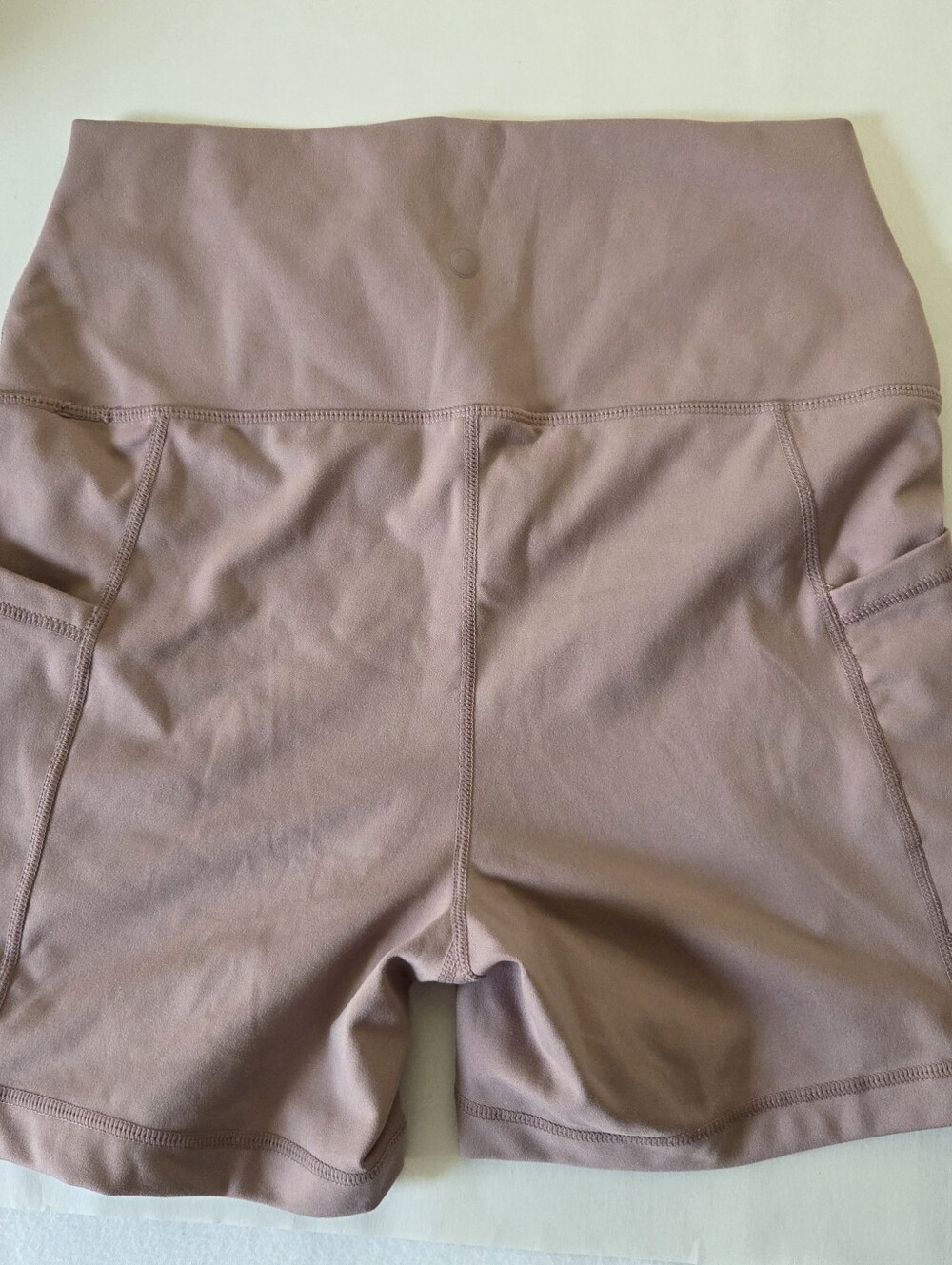 Yogalicious Lush Tribeca 5 Inch Short Large - Picture 2 of 6